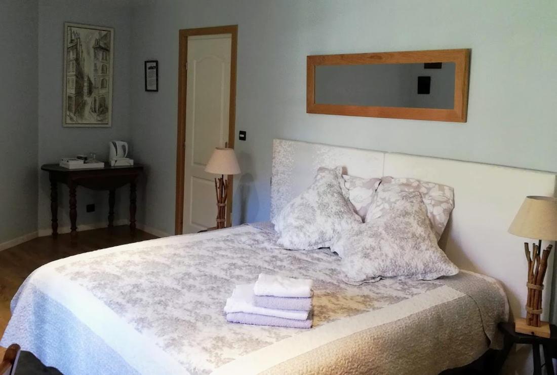 Bed and Breakfast Le Domaine Des Platanes Bourg-Charente Exteriér fotografie