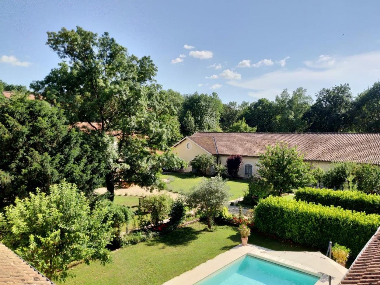 Bed and Breakfast Le Domaine Des Platanes Bourg-Charente Exteriér fotografie